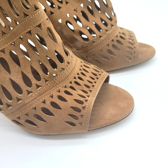 ALDO Caged Brown Ankle Bootie Heels Sz 9.5 - Picture 4 of 11